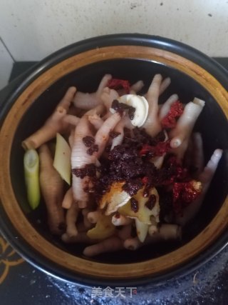 鸡翅鸡爪煲的做法步骤：9