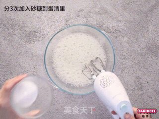 巧克力奶油蛋糕，桂冠般华丽，雪纺般柔软的做法步骤：3