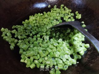 四季豆炒肉的做法步骤：1