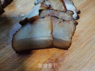 乡里腊肉蒸盐辣椒的做法步骤：3