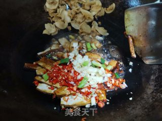 油渣炒香干的做法步骤：5
