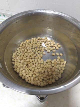 简易制作炸油条的做法步骤：3