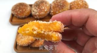 软糯南瓜饼，零难度美食，糯叽叽甜蜜蜜，香甜可口颜值高。的做法步骤：13