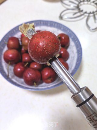 自制消食解腻的山楂罐头的做法步骤：3