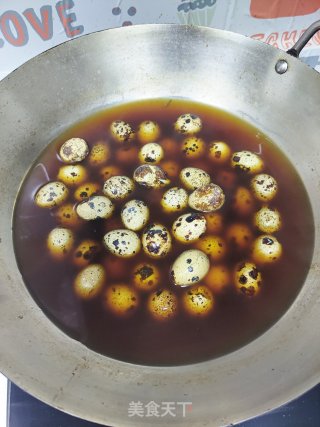 鹌鹑茶叶蛋的做法步骤：4