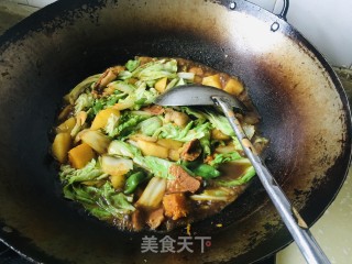 白菜炖土豆的做法步骤：11