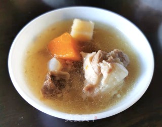 粉葛胡萝卜排骨汤的做法步骤：7