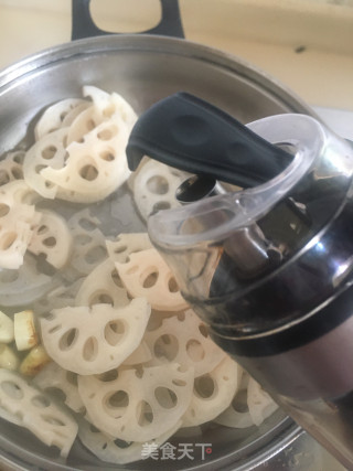 清炒藕片的做法步骤：5
