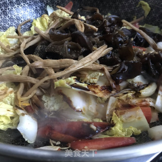 黄花木耳炖时蔬的做法步骤：7