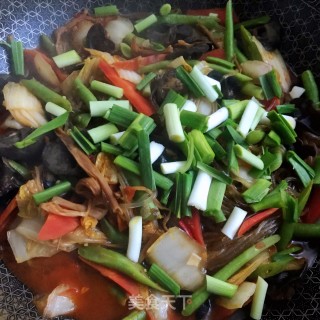 黄花木耳炖时蔬的做法步骤：10