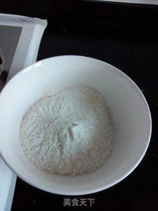 鸡蛋饼的做法步骤：1