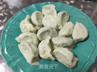 韭菜三鲜水饺的做法步骤：16