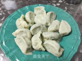 韭菜三鲜水饺的做法步骤：17