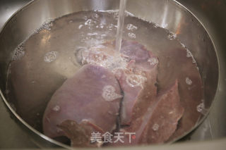 凉拌卤猪肝的做法步骤：5