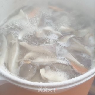 麻汁肉片拌平菇的做法步骤：10