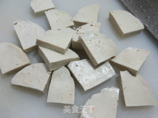素鸡烧大白菜的做法步骤：2