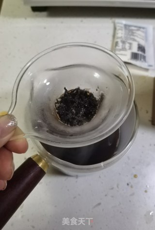 焦糖奶茶的做法步骤：5