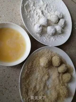 土豆虾丸，小朋友最爱，极简调料做出营养美味的做法步骤：3