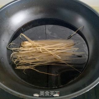 炸萝卜丸子的做法步骤：2