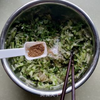 炸萝卜丸子的做法步骤：8
