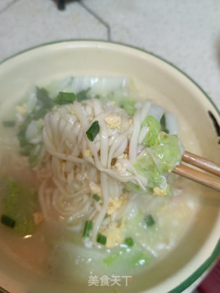 葱香鸡蛋面的做法步骤：6