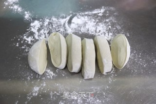 烙薄饼的做法步骤：2