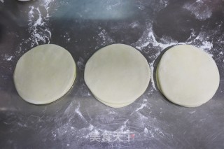 烙薄饼的做法步骤：5