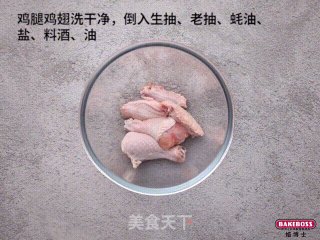 蜂蜜柠檬烤鸡，咸甜交织，细软嫩滑，满分的吮指美味的做法步骤：2