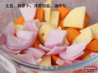 蜂蜜柠檬烤鸡，咸甜交织，细软嫩滑，满分的吮指美味的做法步骤：3