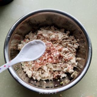 干炸豆腐肉丸子的做法步骤：2
