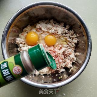 干炸豆腐肉丸子的做法步骤：4