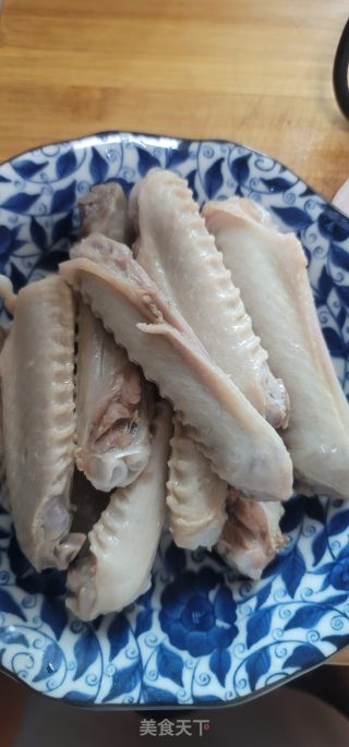 卤鸭翅的做法步骤：3