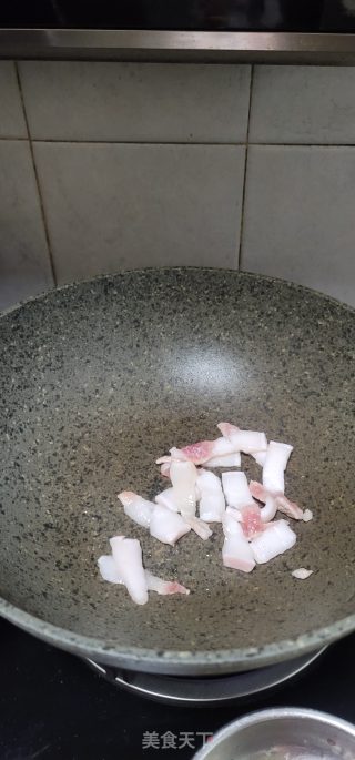 炒莲藕的做法步骤：4