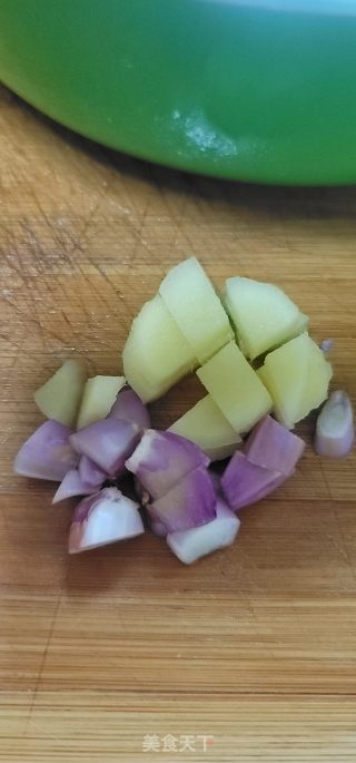 五花肉炖笋干的做法步骤：4