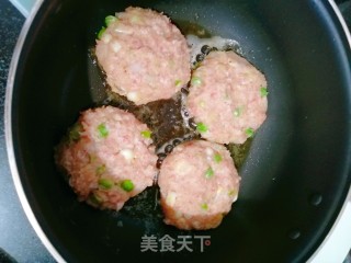 黑胡椒土豆牛肉饼的做法步骤：6