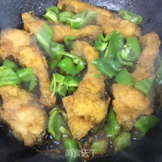 糖醋青椒鱼块的做法步骤：9