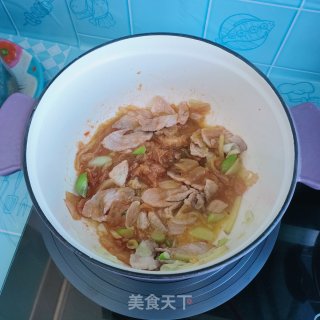 辣白菜炖豆腐的做法步骤：10
