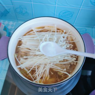 辣白菜炖豆腐的做法步骤：15