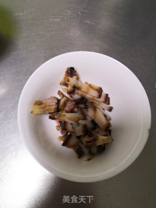 手撕包菜的做法步骤：2