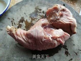 红焖羊肉萝卜的做法步骤：1