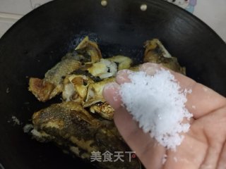 铁锅炖梭鱼的做法步骤：13