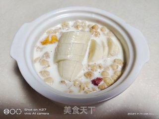 香蕉燕麦拌牛奶的做法步骤：3
