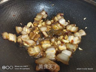 五花肉炒黄瓜的做法步骤：3