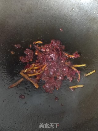 回锅肉的做法步骤：6