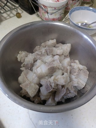 红烧肉炖海带的做法步骤：4