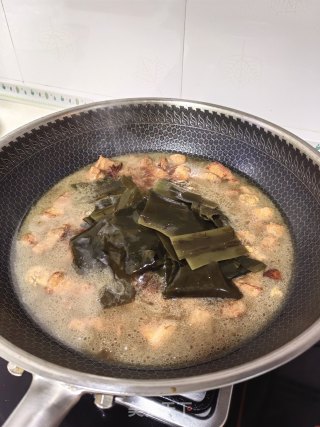 红烧肉炖海带的做法步骤：13