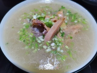 排骨炖墨鱼的做法步骤：8