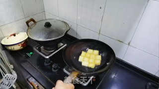 白菜粉条炖豆腐的做法步骤：2