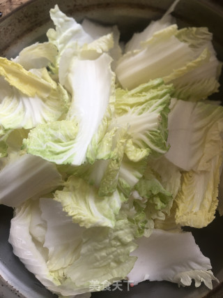 肉末豆腐炖白菜的做法步骤：1