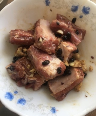 蒜蓉豆豉蒸小排的做法步骤：7